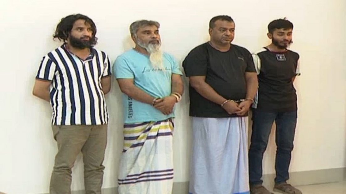 রাজধানীতে হত্যাচেষ্টা ও ছিনতাইসহ ৭ মামলার আসামি গ্রেপ্তার