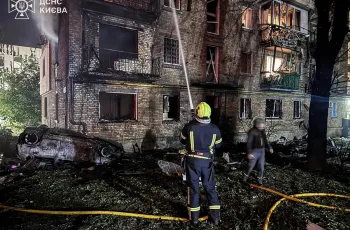 রাশিয়ার বৃহত্তম ব্যালিস্টিক ক্ষেপণাস্ত্র হামলা কিয়েভে