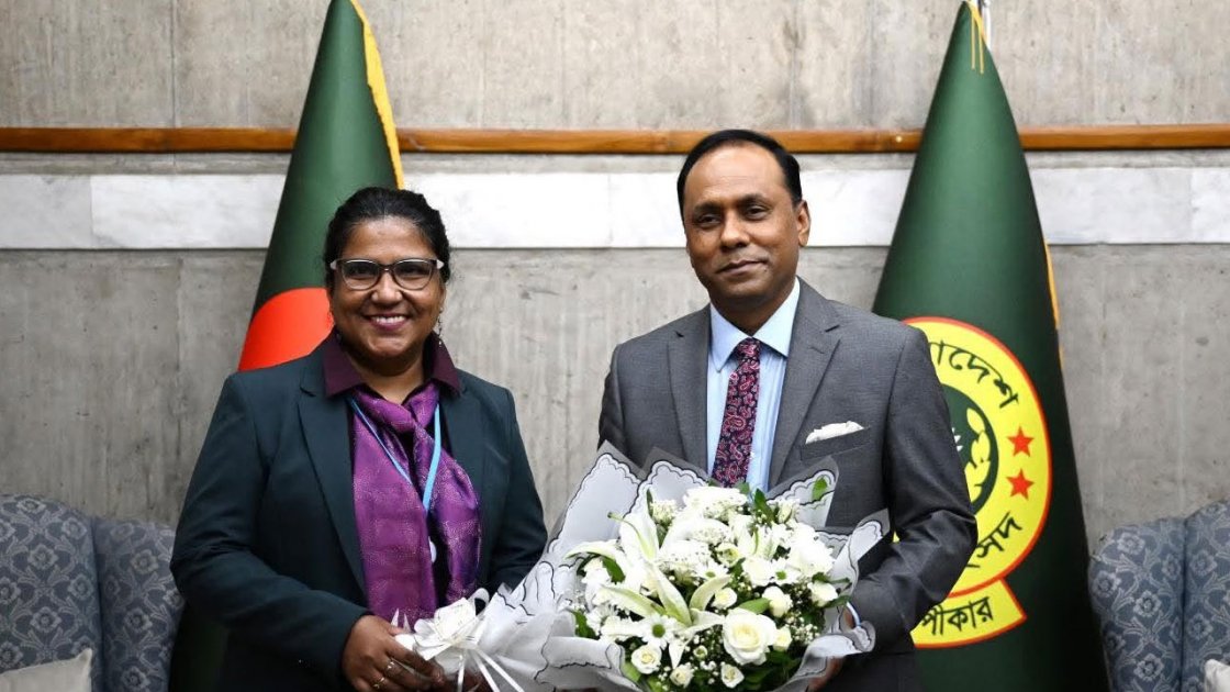 বাংলাদেশের সরকারের শিক্ষা ও স্বাস্থ্য খাতে অগ্রাধিকার প্রদানের ঘোষণা