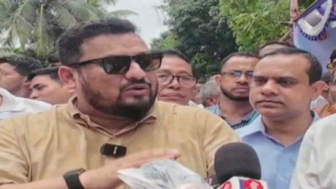 সরকারের পদক্ষেপে বন্যায় ক্ষতি কমেছে: প্রতিমন্ত্রী