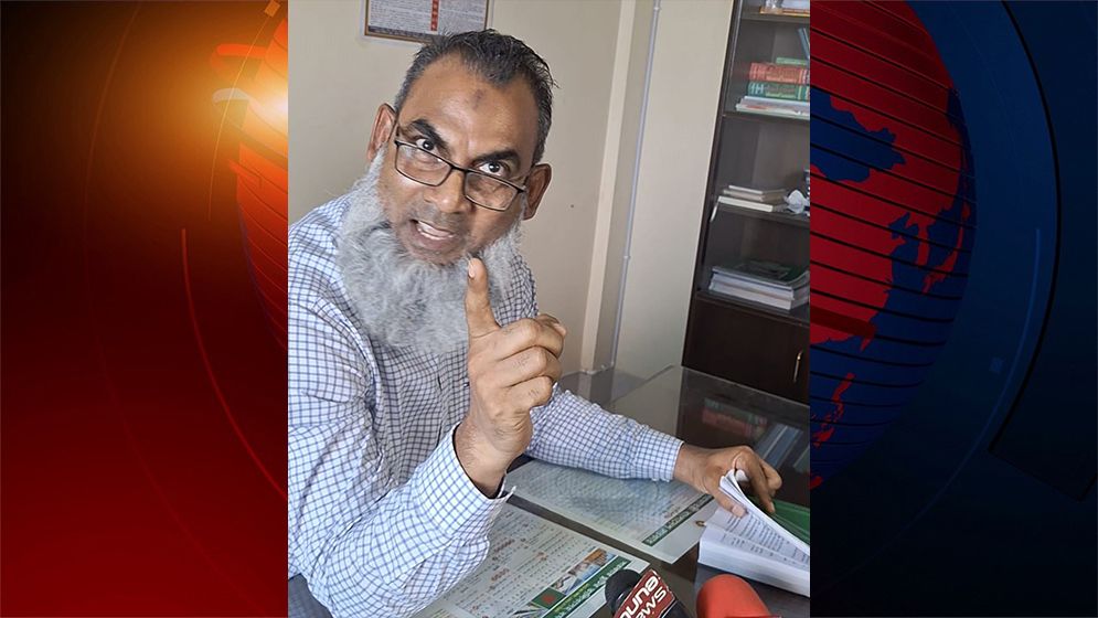 নওগাঁয় স্বাস্থ্যকেন্দ্র বন্ধের প্রশ্ন করায় সাংবাদিককে মামলা করার হুমকি