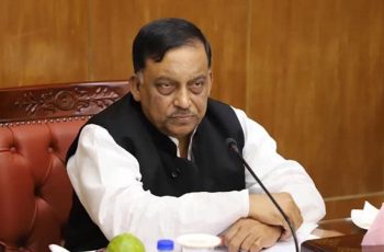 বাংলাদেশের চিঠিতে আসাদুজ্জামান খান কামালকে ফেরত চাইল ভারত