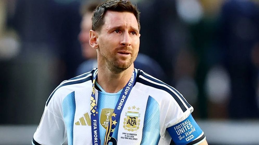 মেসির আবেগ: 'ব্যর্থতা গভীর, সারতে সময় লাগবে'