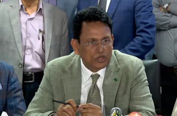 শিক্ষার্থীদের ডিভাইস আসক্তি কমাতে খেলাধুলার গুরুত্ব তুলে ধরলেন শিক্ষামন্ত্রী