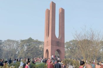 জাহাঙ্গীরনগর বিশ্ববিদ্যালয়ে র‍্যাগিংয়ের অভিযোগে ৮ শিক্ষার্থী বহিষ্কার