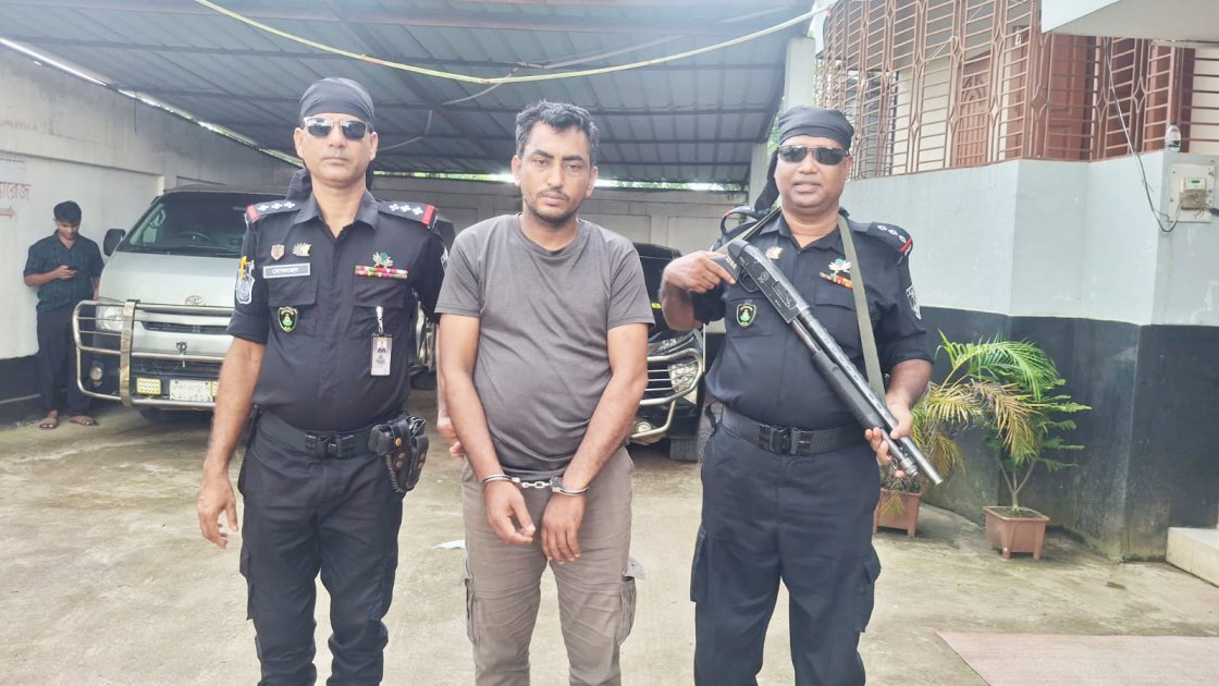 হবিগঞ্জে ডাকাত দলের ৮ সদস্য গ্রেপ্তার, প্রধান হোতা লাল মিয়া আটক