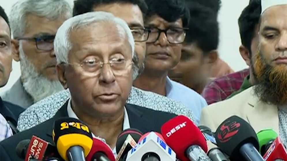 এমপি গাজী নজরুলকে জামায়াত থেকে বহিষ্কার, কমিশনে ব্যবস্থা নেবে ইসি