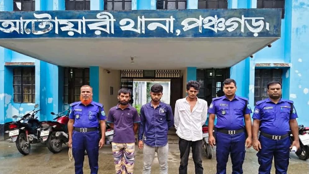 পঞ্চগড়ে ৩ মাদক ব্যবসায়ীর ছয় মাসের কারাদণ্ড
