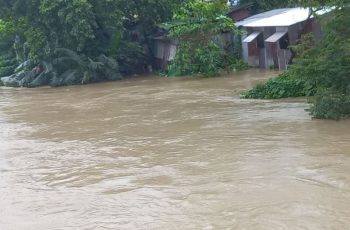উত্তরের জেলাগুলোয় নদীভাঙন ও জলাবদ্ধতায় বাড়ছে দুর্ভোগ