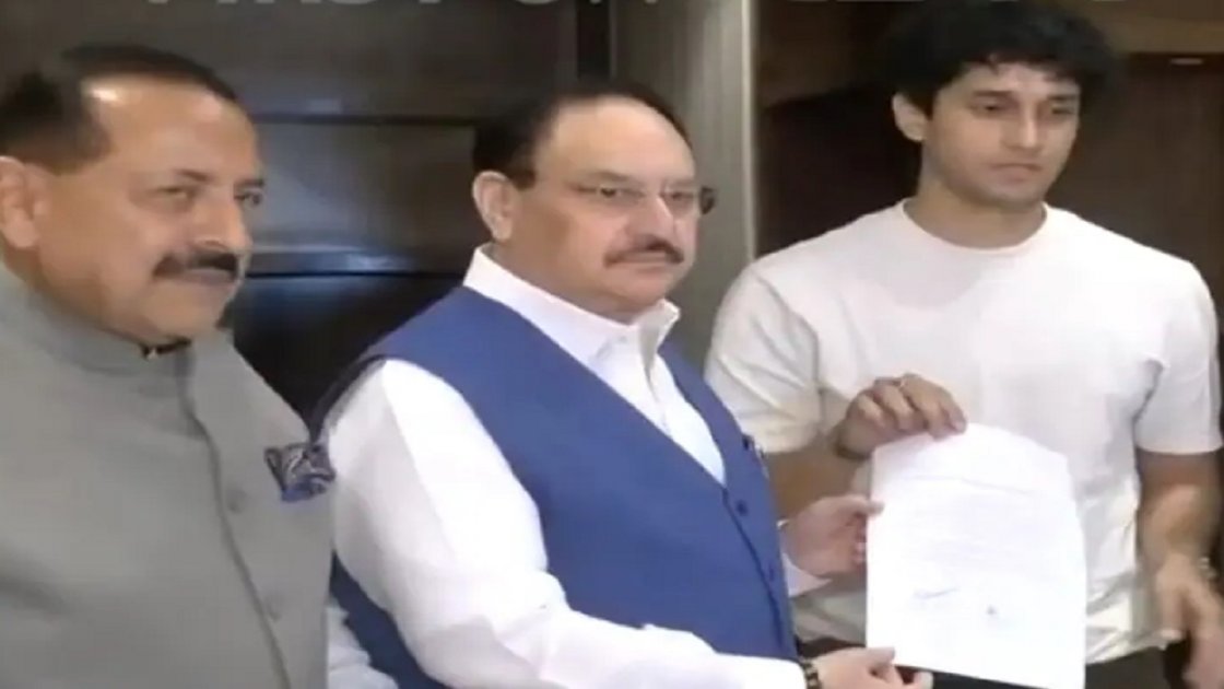 ভারতের ককরোচ পার্টির সরকারের সঙ্গে বৈঠক, শিক্ষার্থীদের দাবি শোনা হবে