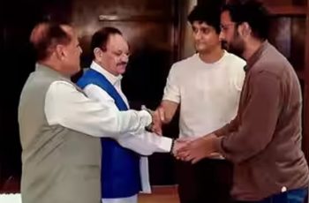 ককরোচ জনতা পার্টির দাবি: শিক্ষামন্ত্রীর পদত্যাগ ও আন্দোলন অব্যাহত