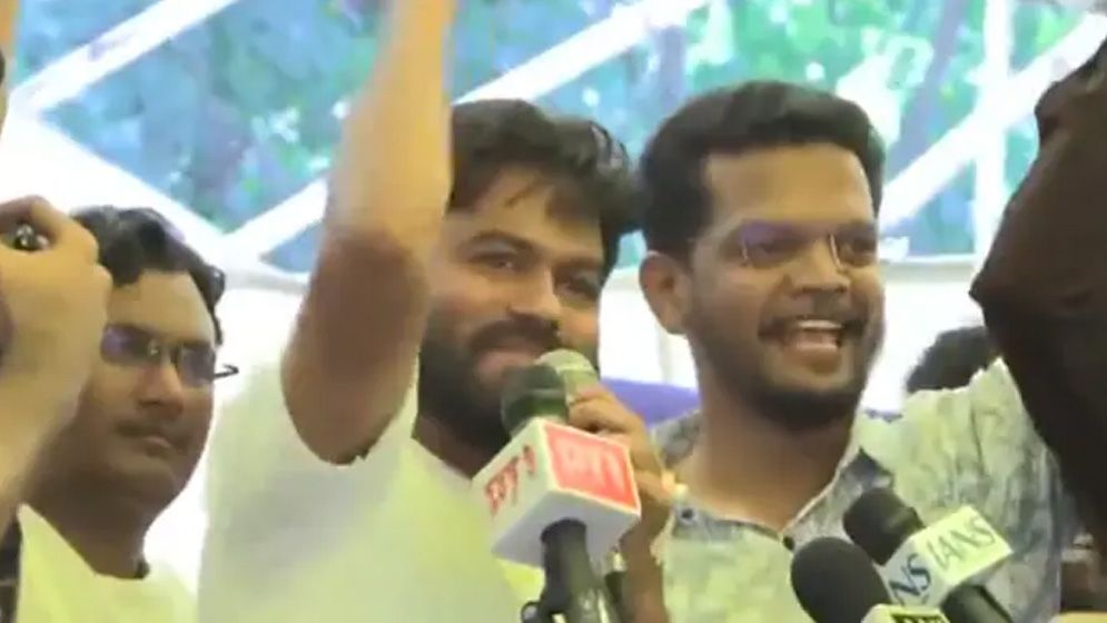 শিক্ষামন্ত্রীর পদত্যাগেও আন্দোলন অব্যাহত, সিজেপির নতুন দাবি