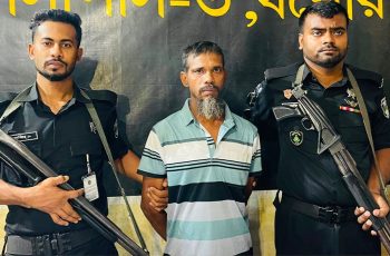যশোরে বিদেশি পিস্তলসহ অস্ত্র ব্যবসায়ী আটক