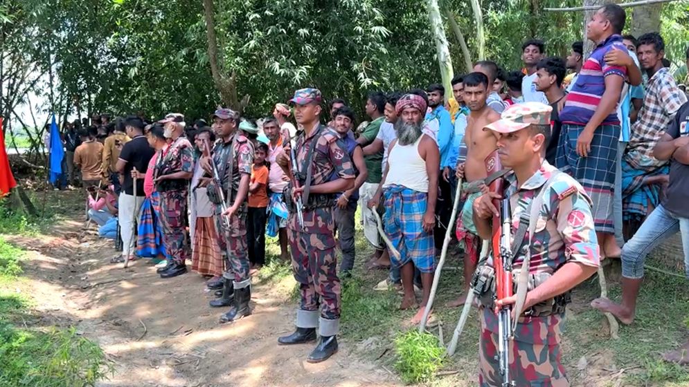 দিনাজপুরে বিএসএফের পুশ-ইন ব্যর্থ, ৯ নারীকে ফেরত পাঠানো