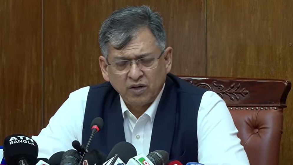 স্বরাষ্ট্রমন্ত্রী: সাবেক রাষ্ট্রপতির বিরুদ্ধে বিরোধীদলের অভিযোগ আমলে নেওয়ার মতো নয়