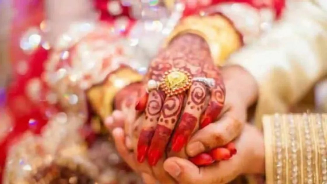 ভারতে একসঙ্গে তিন বোনের বিয়ে, তোলপাড় সৃষ্টি