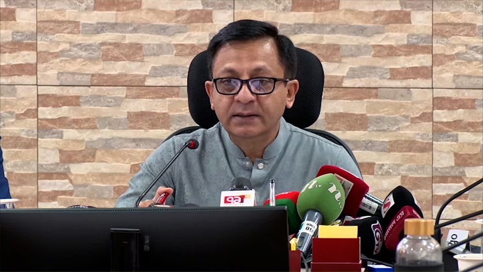 ২০২৬-২৭ অর্থবছরে রফতানি লক্ষ্যমাত্রা ৬৩.৪ বিলিয়ন ডলার নির্ধারণ