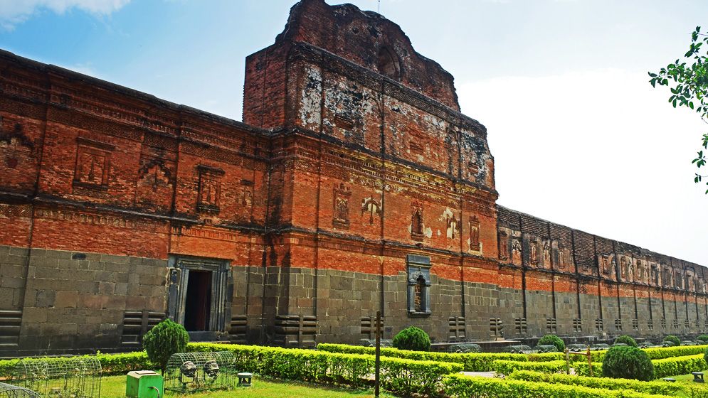 আদিনা মসজিদকে ‘মন্দির’ দাবি, শুরু বিতর্ক