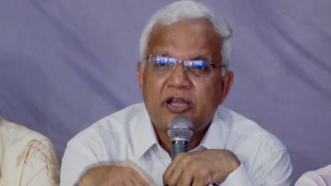 সরকার বিদেশে চিকিৎসা নিতে নিষেধাজ্ঞা আরোপের পরিকল্পনা