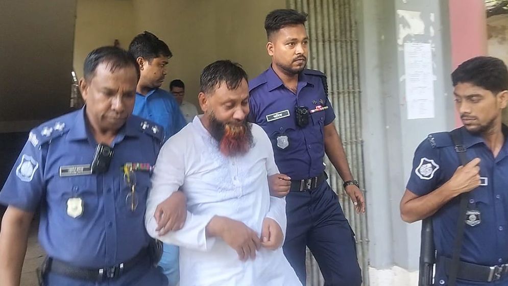 কসবায় নকলে সহযোগিতার অভিযোগে শিক্ষককে ১ বছরের কারাদণ্ড