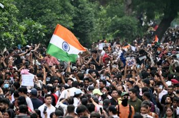 ভারতে শিক্ষামন্ত্রীর পদত্যাগে বিজেপির সামনে তিন রাজনৈতিক চ্যালেঞ্জ