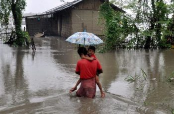 আসামে বন্যায় মৃতের সংখ্যা বেড়ে ৭৫, ৩ লাখ ৩২ হাজার মানুষ ক্ষতিগ্রস্ত