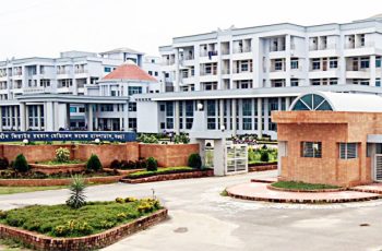 বগুড়ার হাসপাতালে রোগী বেড়েছে, জনবল বাড়েনি