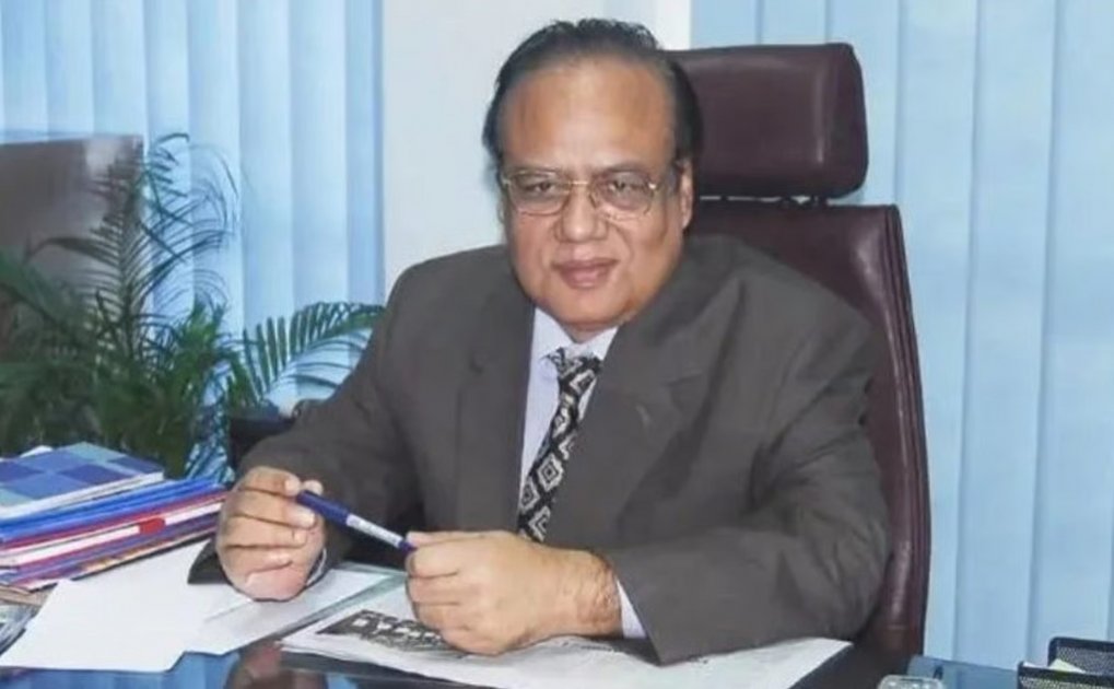বনানীতে চিরনিদ্রায় শায়িত নির্মাতা মুস্তাফিজুর রহমান