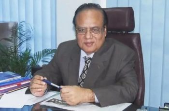 বনানীতে চিরনিদ্রায় শায়িত নির্মাতা মুস্তাফিজুর রহমান