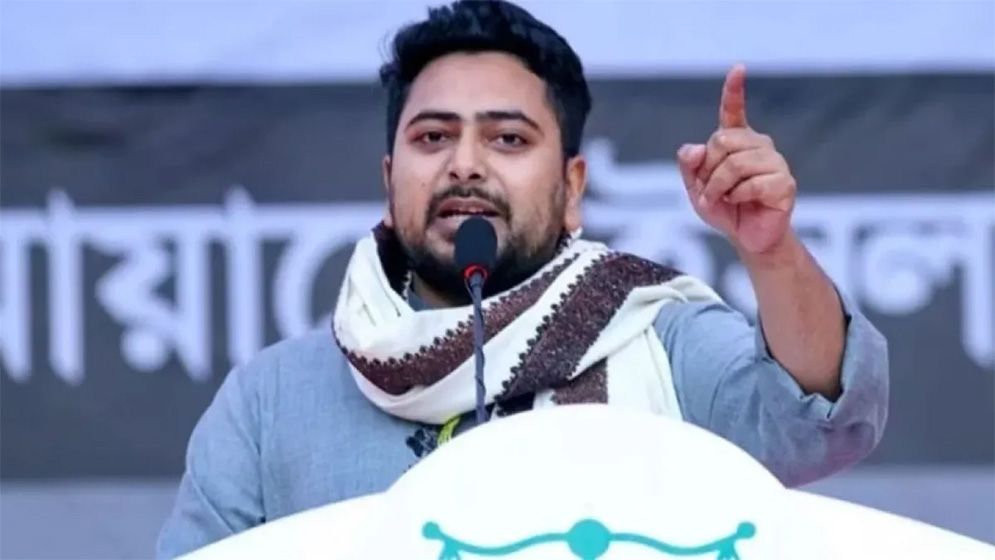 নাহিদ ইসলামের মন্তব্য: সরকার পুরোনো স্বৈরাচারের পথে হাঁটছে