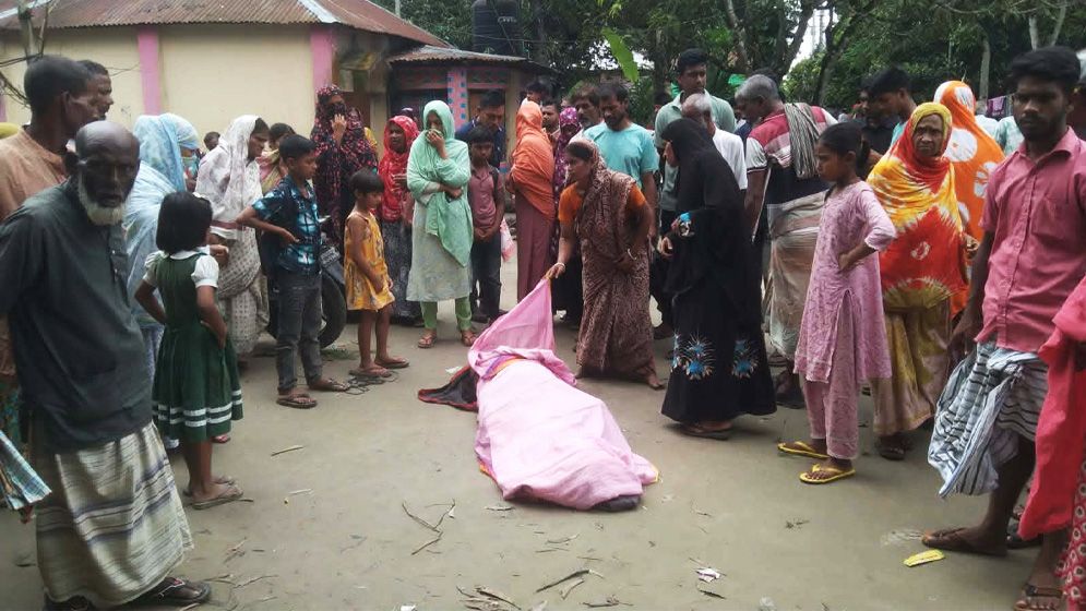 পাবনাতে শিক্ষিকার মরদেহ উদ্ধার, দুর্বৃত্তদের বিরুদ্ধে তদন্ত শুরু