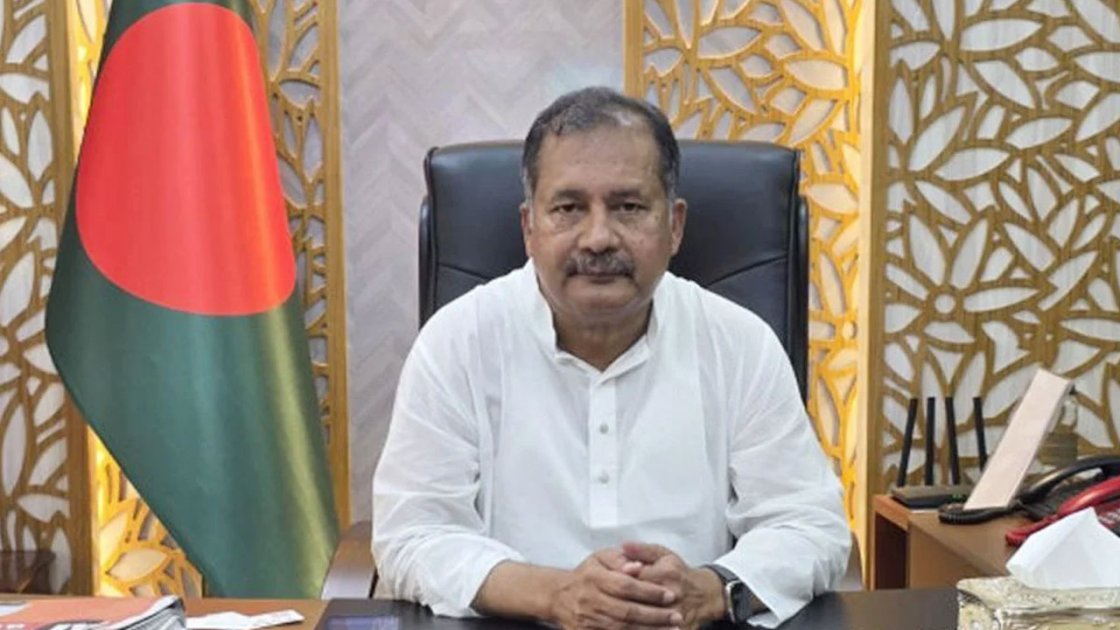 তথ্যমন্ত্রী: আলোচনায় সমাধান না হলে আঙুল বাঁকা করতে প্রস্তুত