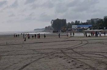 কক্সবাজারে প্যারাসেইলিং করতে গিয়ে পর্যটকের মৃত্যু