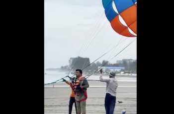 কক্সবাজার সৈকতে প্যারাসেইলিংয়ে পর্যটকের মৃত্যু