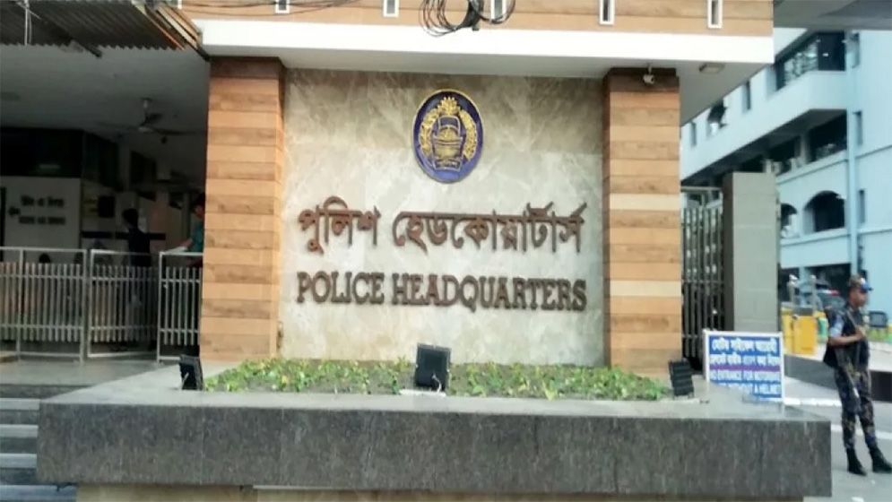 পুলিশের গাড়িতে নাশকতার শঙ্কায় সর্বোচ্চ সতর্কতা জারি