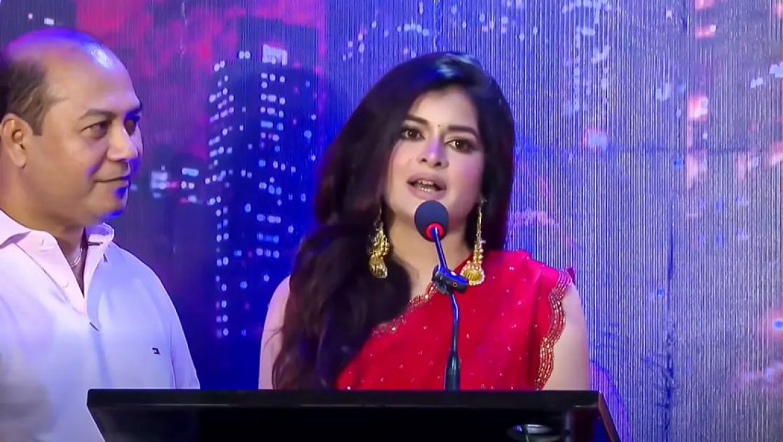 ঢালিউডে মধুমিতা সরকারের প্রথম সিনেমা 'গুলশানের চামেলি'