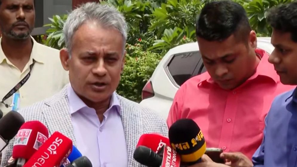 ঢাকায় ১১০ কিমি নৌপথে ওয়াটার বাস চালুর ঘোষণা
