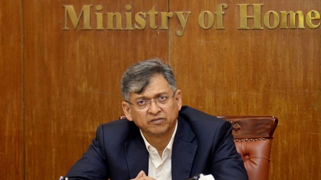 স্বরাষ্ট্রমন্ত্রী: আগস্টে আওয়ামী লীগের অপ তৎপরতা নিয়ে সতর্ক থাকতে হবে