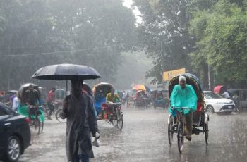 রাজধানী ঢাকাসহ ৩ বিভাগে ভারী বর্ষণের পূর্বাভাস