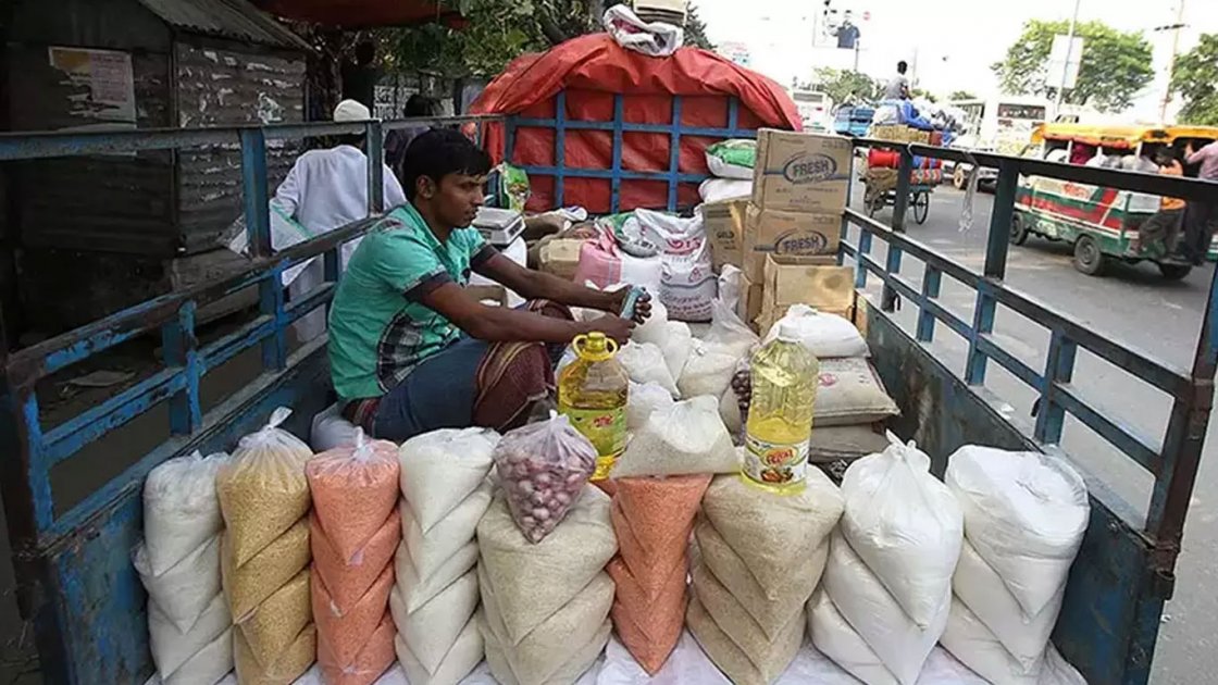 খাদ্য মন্ত্রণালয়: ৫৫ লাখ কার্ডধারী পাচ্ছেন ১৫ টাকা কেজির চাল
