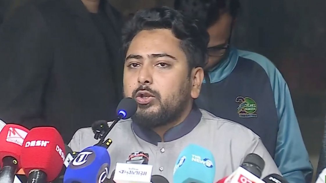 শেখ হাসিনার আগমন নিয়ে নাহিদ ইসলামের চরম মন্তব্য