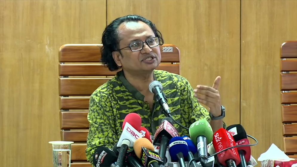 বিদ্যুতের সংকট: গ্যাসের অভাবে চাহিদা বেড়েছে