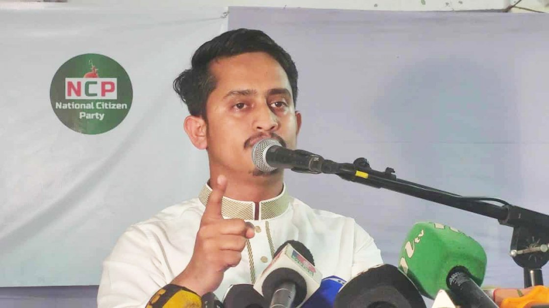 সারজিস: ১৬ বছর ধরে নিপীড়িত বিএনপি এখন একই চরিত্র দেখাচ্ছে