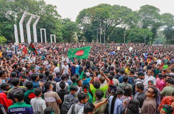 শহীদ মিনারে মুক্তিকামী জনতার গণঅভ্যুত্থান, সরকারের পতন