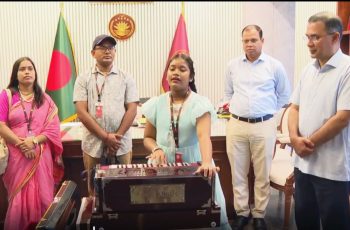 প্রধানমন্ত্রীর সঙ্গে সাক্ষাতে অনুশ্রীর সংগীতের স্বপ্ন পূরণ