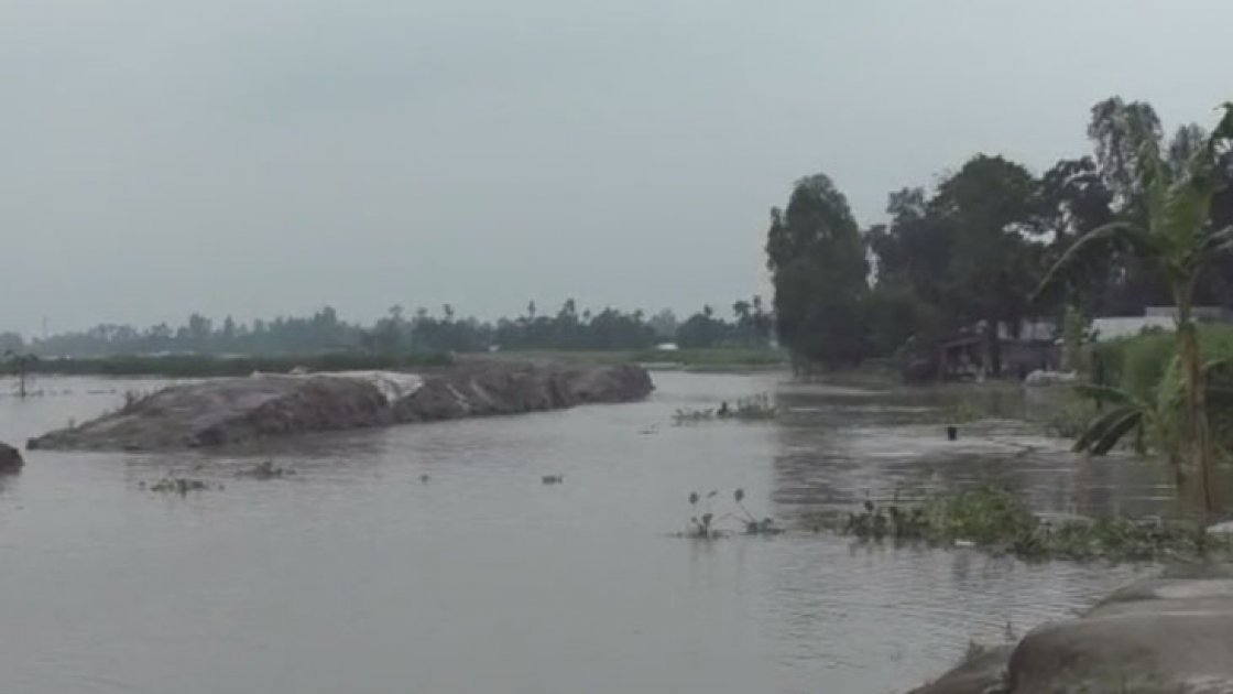 তিস্তা ও দুধকুমার নদীর পানি কমছে, ভাঙন আতঙ্ক বৃদ্ধি