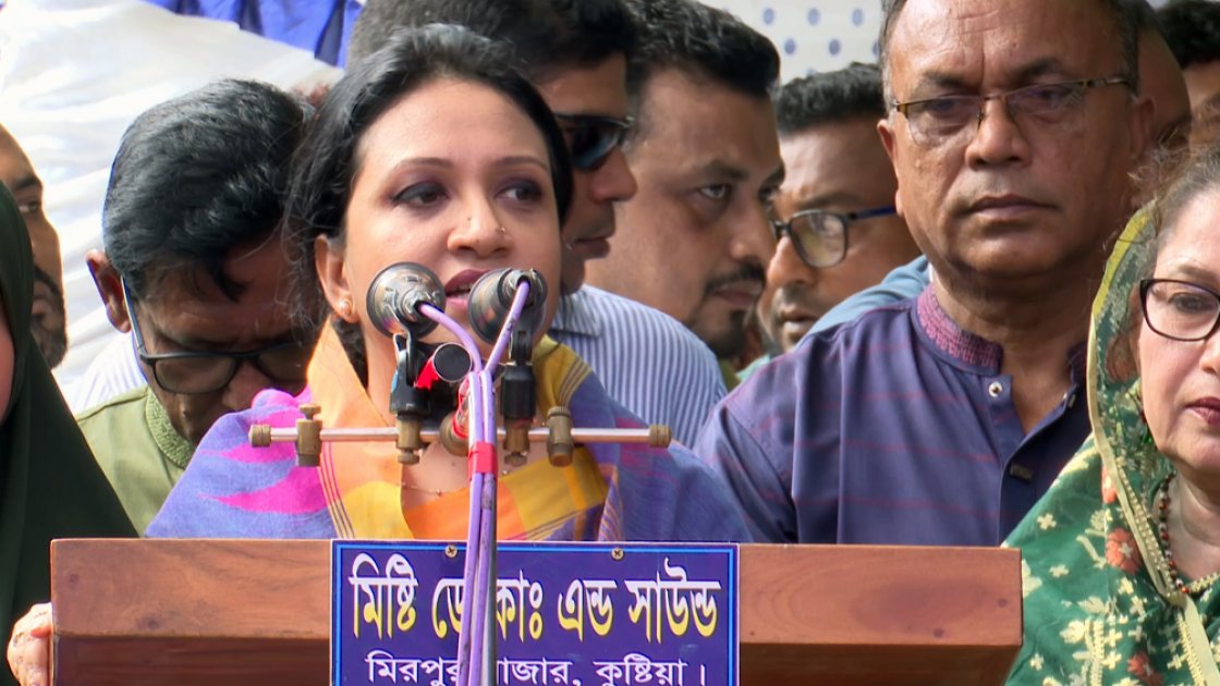 বিএনপির প্রতি নমনীয়তার সুযোগ নেই: ফারজানা শারমিন পুতুল