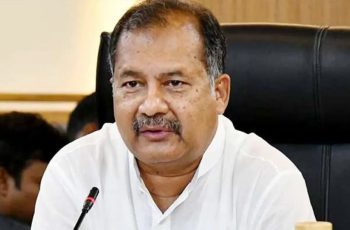 দেশের রূপান্তরের সুযোগ, সংসদীয় পদ্ধতির প্রাতিষ্ঠানিক রূপের দাবি