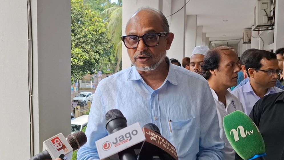 প্রকল্প বাস্তবায়নের ধীরগতি অর্থনৈতিক সমৃদ্ধির প্রধান বাধা