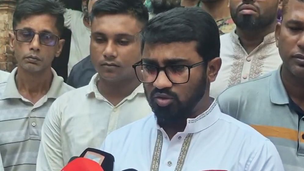 ডা. শফিকুর রহমানের বিরুদ্ধে বেইমানির অভিযোগ প্রধানমন্ত্রীর সহকারীর